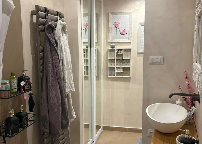 Francy Elegante In Centro * 圣雷默